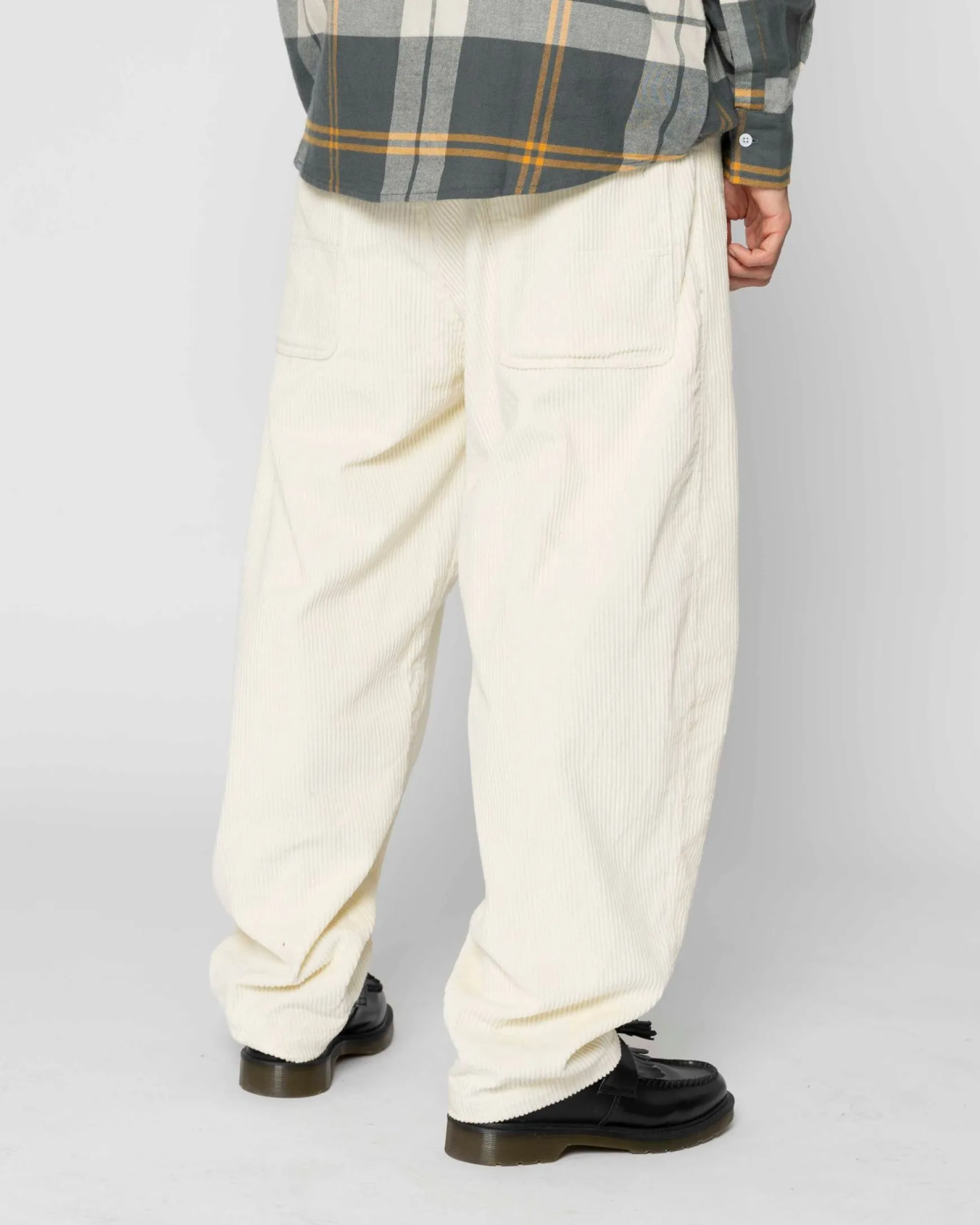 Jacker Nostalgia-Corduroy Baggy Pant-Beige